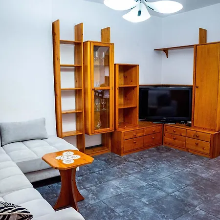 Old Bazaar Apartment *